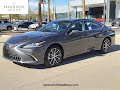 2025 Lexus ES 300h Luxury