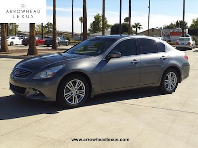 2011 INFINITI G37