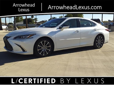 2019 Lexus ES