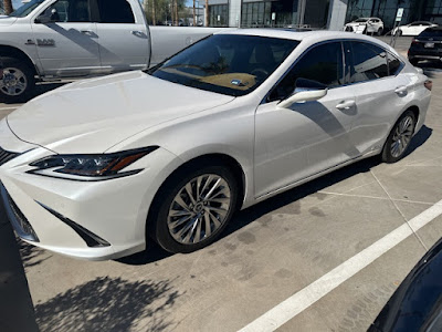 2020 Lexus ES