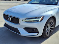 2021 Volvo S60 T5 Momentum