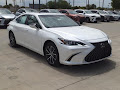 2025 Lexus ES 300h