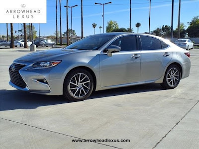 2016 Lexus ES