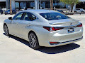 2025 Lexus ES 300h