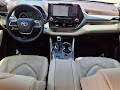 2020 Toyota Highlander Hybrid Platinum