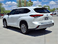2020 Toyota Highlander Hybrid Platinum