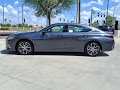 2025 Lexus ES 300h