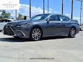2025 Lexus ES 300h