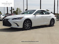 2025 Lexus ES 300h