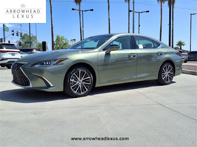 2025 Lexus ES