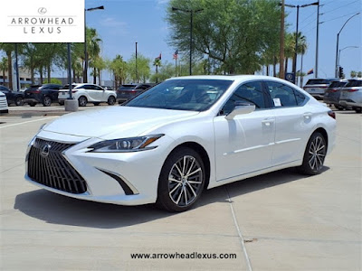 2025 Lexus ES