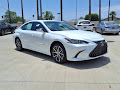2025 Lexus ES 300h
