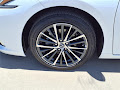 2025 Lexus ES 300h