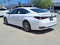 2025 Lexus ES 300h