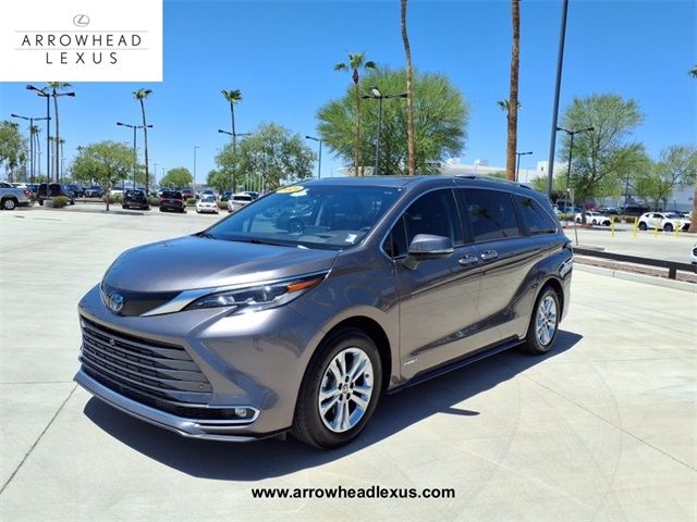 2021 Toyota Sienna Platinum
