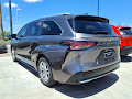 2021 Toyota Sienna Platinum