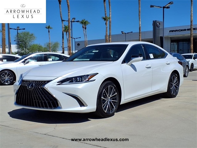 2025 Lexus ES 300h
