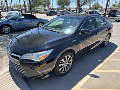 2015 Toyota Camry Hybrid