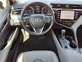 2018 Toyota Camry Hybrid SE