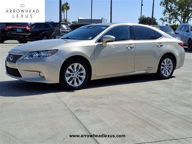 2014 Lexus ES 300h