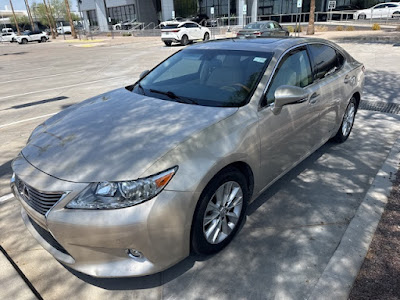 2014 Lexus ES