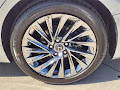 2025 Lexus ES 300h Luxury