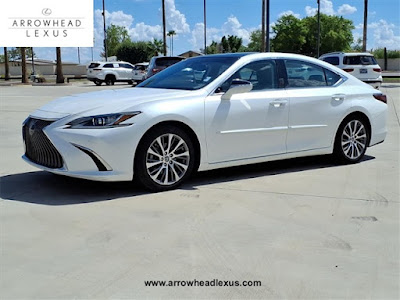2019 Lexus ES