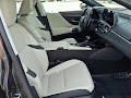 2025 Lexus ES 300h