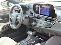 2025 Lexus ES 300h