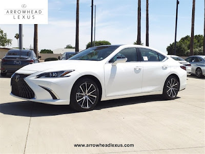 2025 Lexus ES