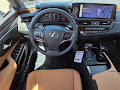 2025 Lexus ES 300h