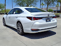 2025 Lexus ES 300h