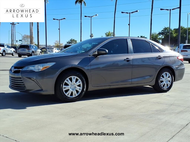 2016 Toyota Camry LE