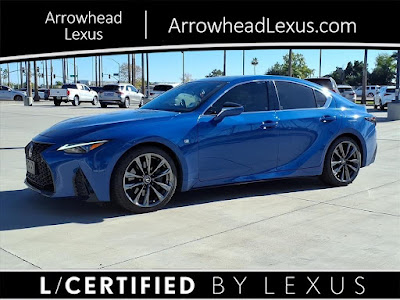 2022 Lexus IS