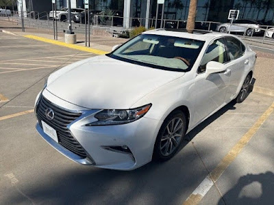 2016 Lexus ES