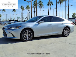 2024 Lexus ES 300h