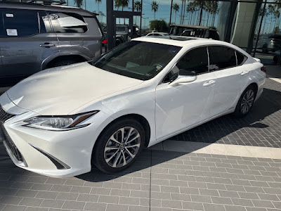 2022 Lexus ES