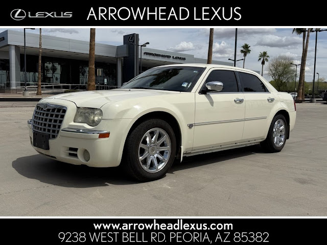 2005 Chrysler 300C Base