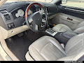 2005 Chrysler 300C Base