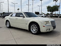 2005 Chrysler 300C Base
