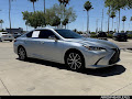 2025 Lexus ES 300h