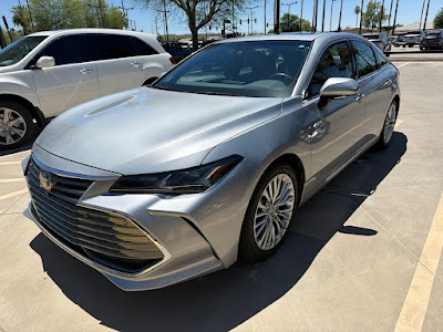 2020 Toyota Avalon Hybrid
