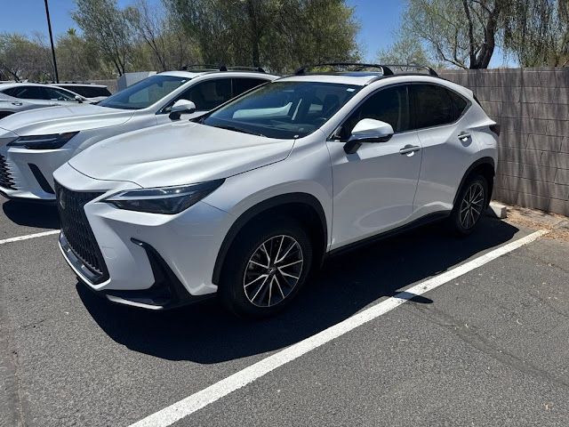 2025 Lexus NX 350h Premium