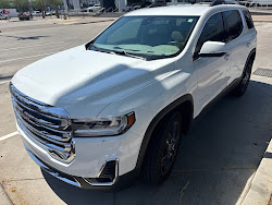 2021 GMC Acadia SLT