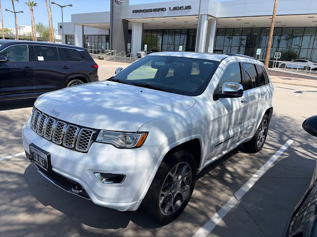 2020 Jeep Grand Cherokee Overland