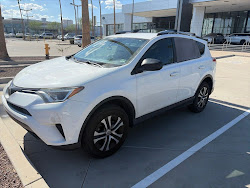 2018 Toyota RAV4 LE