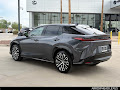 2023 Lexus RZ 450e Luxury