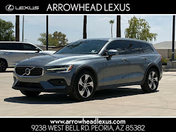 2020 Volvo V60 Cross Country