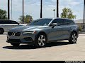 2020 Volvo V60 Cross Country