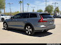 2020 Volvo V60 Cross Country